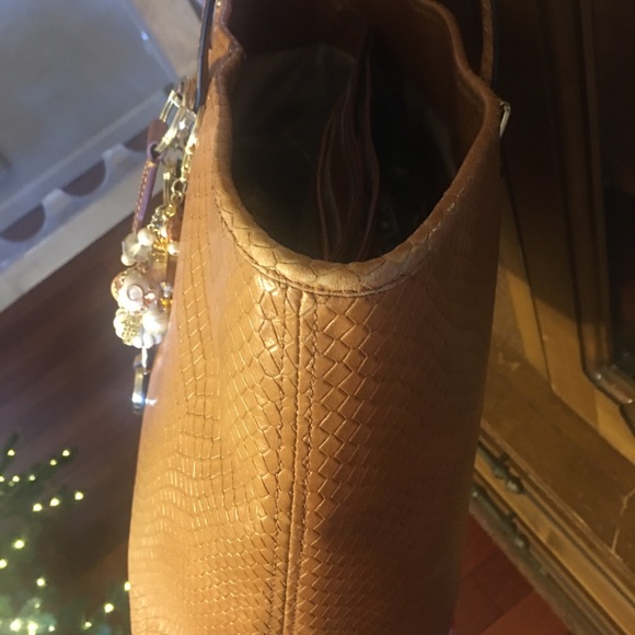 Michael Kors large leather tote in faux snake skin - Picture 10 of 12